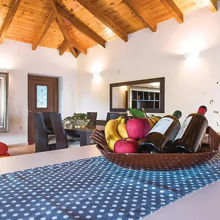 Villa Kyveli
